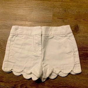 3T girls scalloped white Crewcuts shorts
